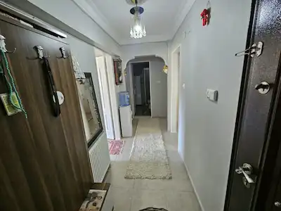 GAZİEMİR ZAFER MH'DE DOĞA MANZARALI 2+1 ASANSÖRLÜ DAİRE
