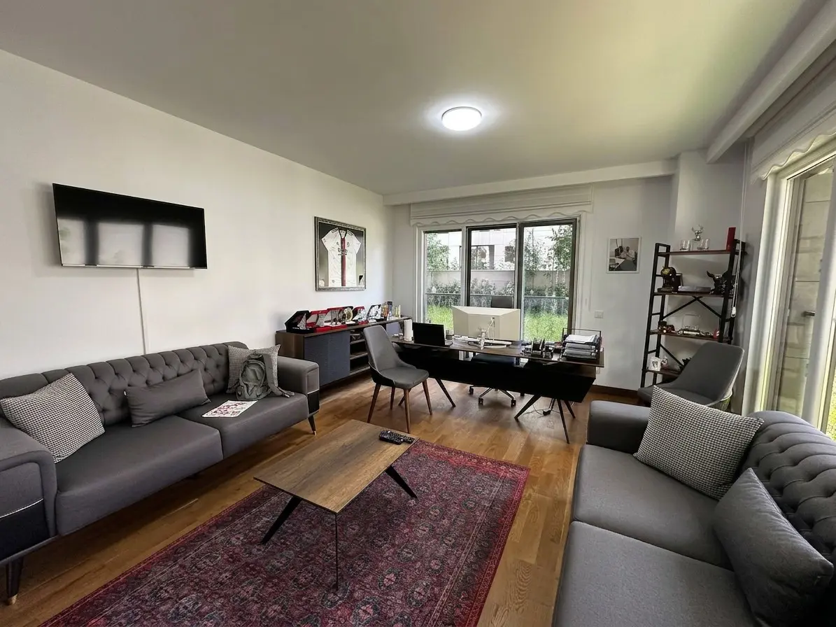 Property image 16