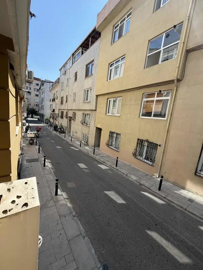 MÜZE HASTANE ARKASINDA YENI BINADA 2 + 1 SATILIK DAIRE