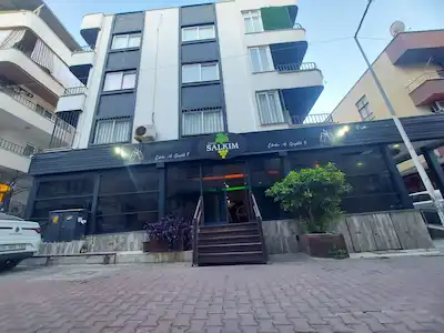 REMAX RİNA'DAN ŞEHRİN EN CANLI LOKASYONUNDA CAFE&BAR