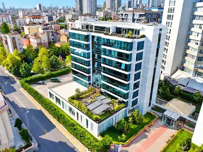 HELİS BEYAZ OFİS'TE METRO VE E-5 YAKINI 160 M² SATILIK OFİS