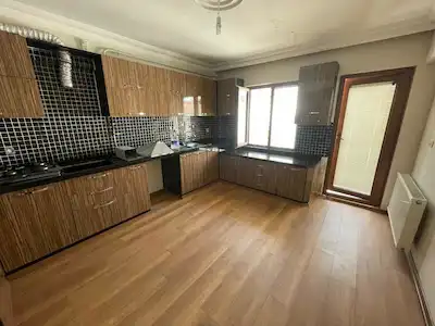 İSTİKLAL MAHALLESİ CADDE 54 YAKINI 5+1 KİRALIK GENİŞ DAİRE
