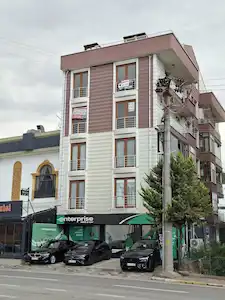 GEBZE YENIKENT'TE SATILIK 5+1 DAIRE-180M² BRÜT, MERKEZI KONUMDA