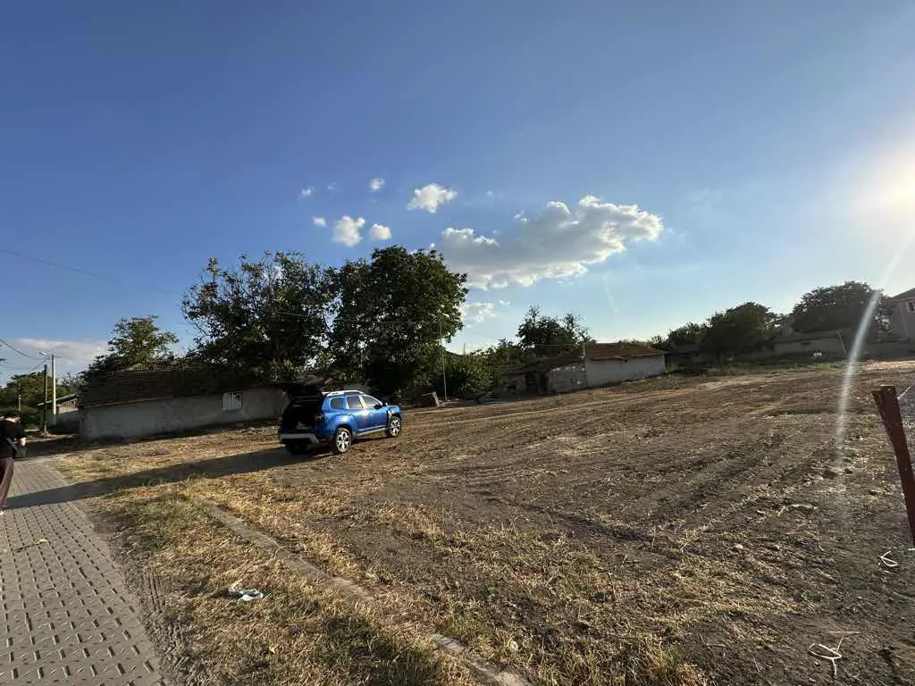 Property image 3