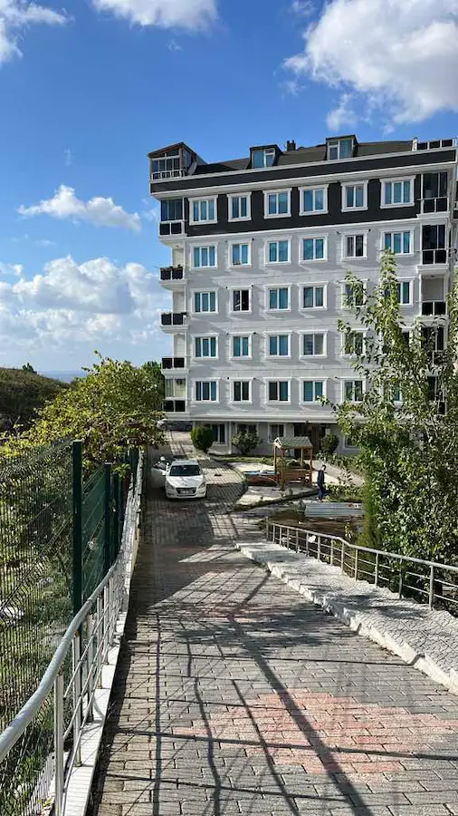 PINAREVLERİ EŞYALI SATILIK İKİ AYRI GİRİŞLİ DUBLEKS