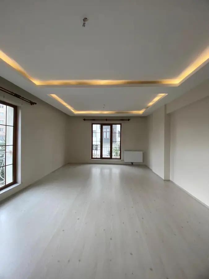 REMAX ARTIS'DEN KAYAKYOLU'NDA KIRALIK 3+1 DAIRE