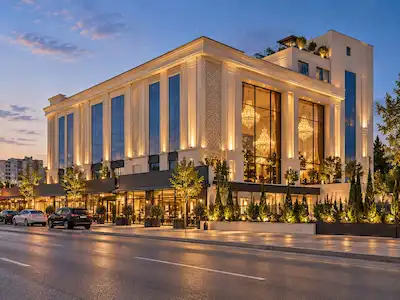 ÇAYYOLU PARK CADDESİ'NDE RUHSATLI DÜĞÜN & DAVET SALONU