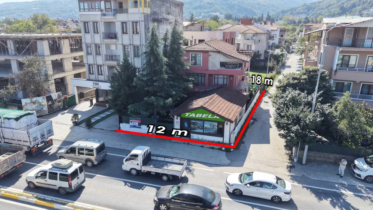 REMAX MAVİ'DEN SAPANCA'DA TİC. İMARLI,YATIRIM DEĞERİ YÜKSEK BİNA