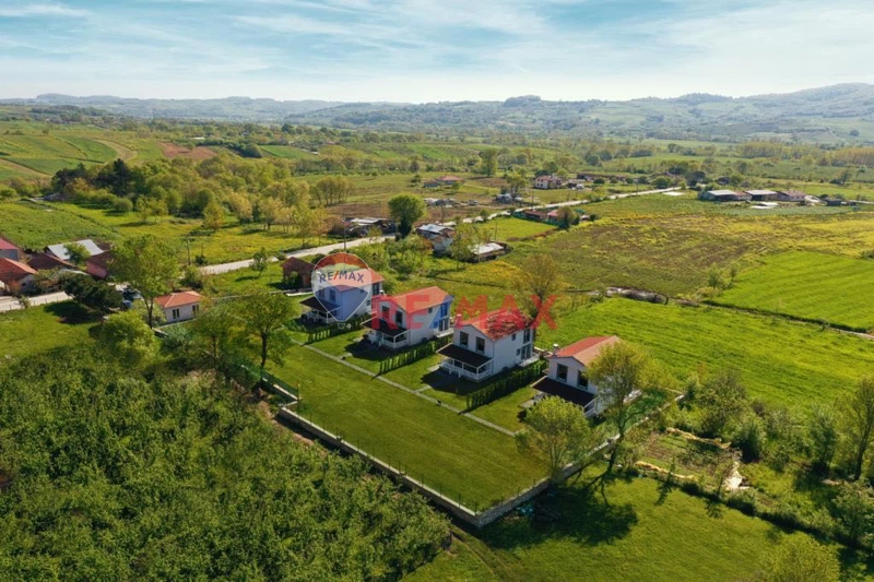 KANDIRA’DA 3,790M2 ARSA’DA 4 ADET MÜSTAKİL VİLLA + 1 MÜŞTEMİLAT