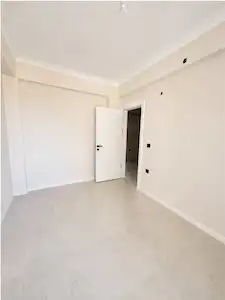 -HER KATTA -YAZLIKTA 80 M2 BAHÇE KULLANIMLI SATILIK 2+1 DAİRE