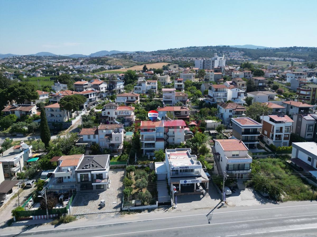 KUŞADASI SOĞUCAKTA ÖZEL BAHÇELI MÜSTAKIL SATILIK YAZLIK