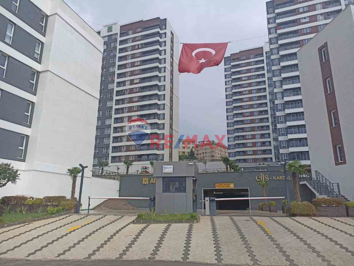 ELLS KARTAL DA SATILIK 3+1 SATILIK DENİZ MANZARALI LÜKS DAİRE