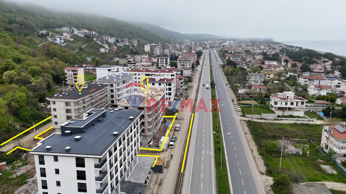 İNCESU'DA ANA YOLA CEPHE SATILIK DAİRELER