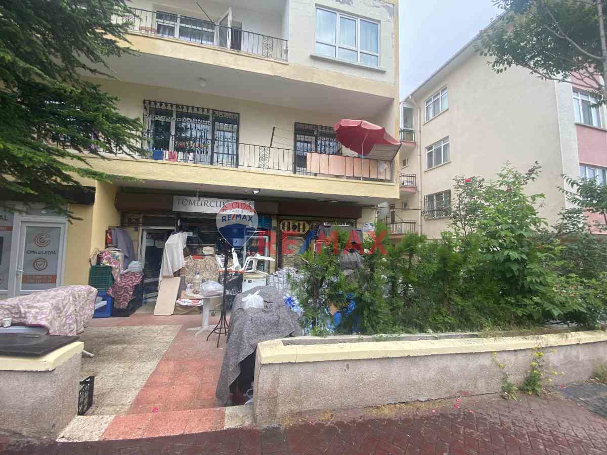 ÇANKAYA KÜÇÜKESAT MAHALLESİNDE SATILIK DEPOLU DÜKKAN
