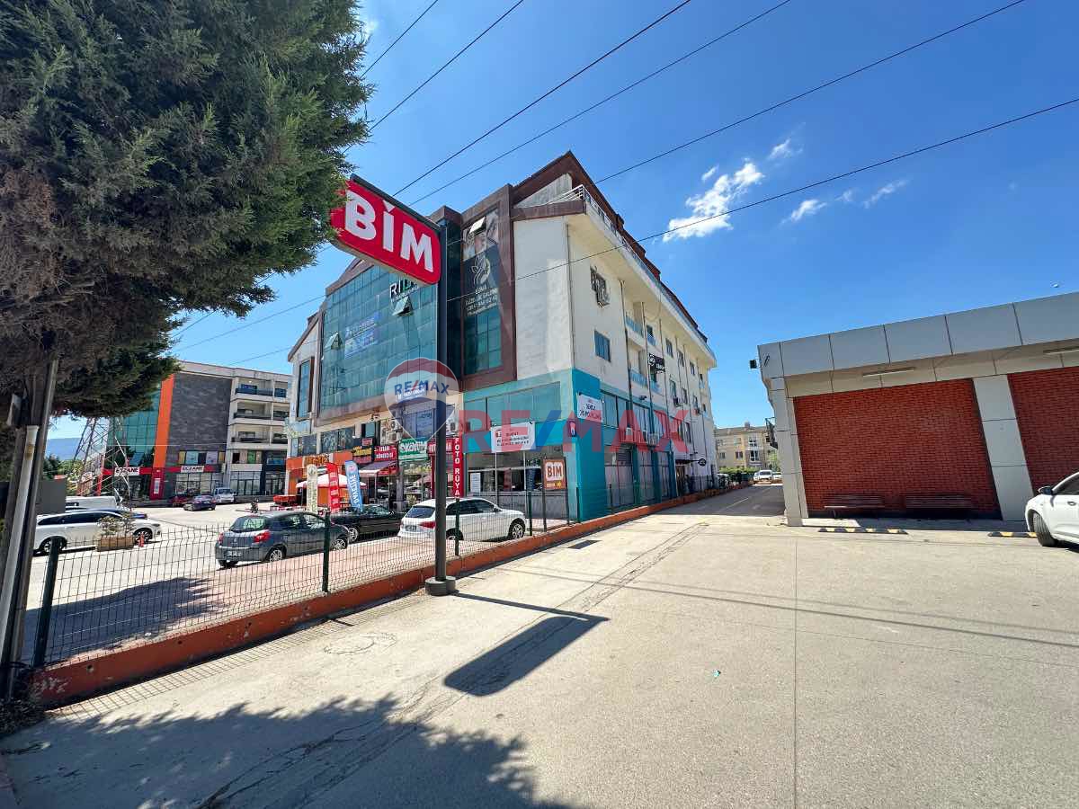 KARTEPE SAPANCA YOLU CEPHE TABELA DEĞERİ YÜKSEK 2+1 DUBLEKS OFİS