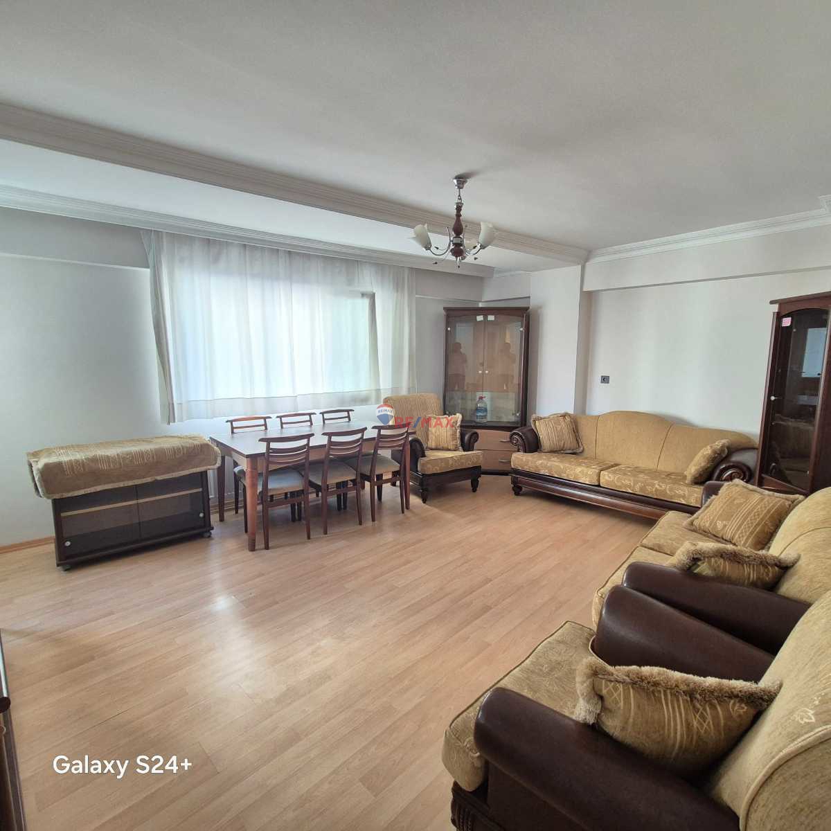 REMAX MODEL'DEN TOPRAKLIK MAHALLESİ'NDE 3+1 150M2 SATILIK DAİRE