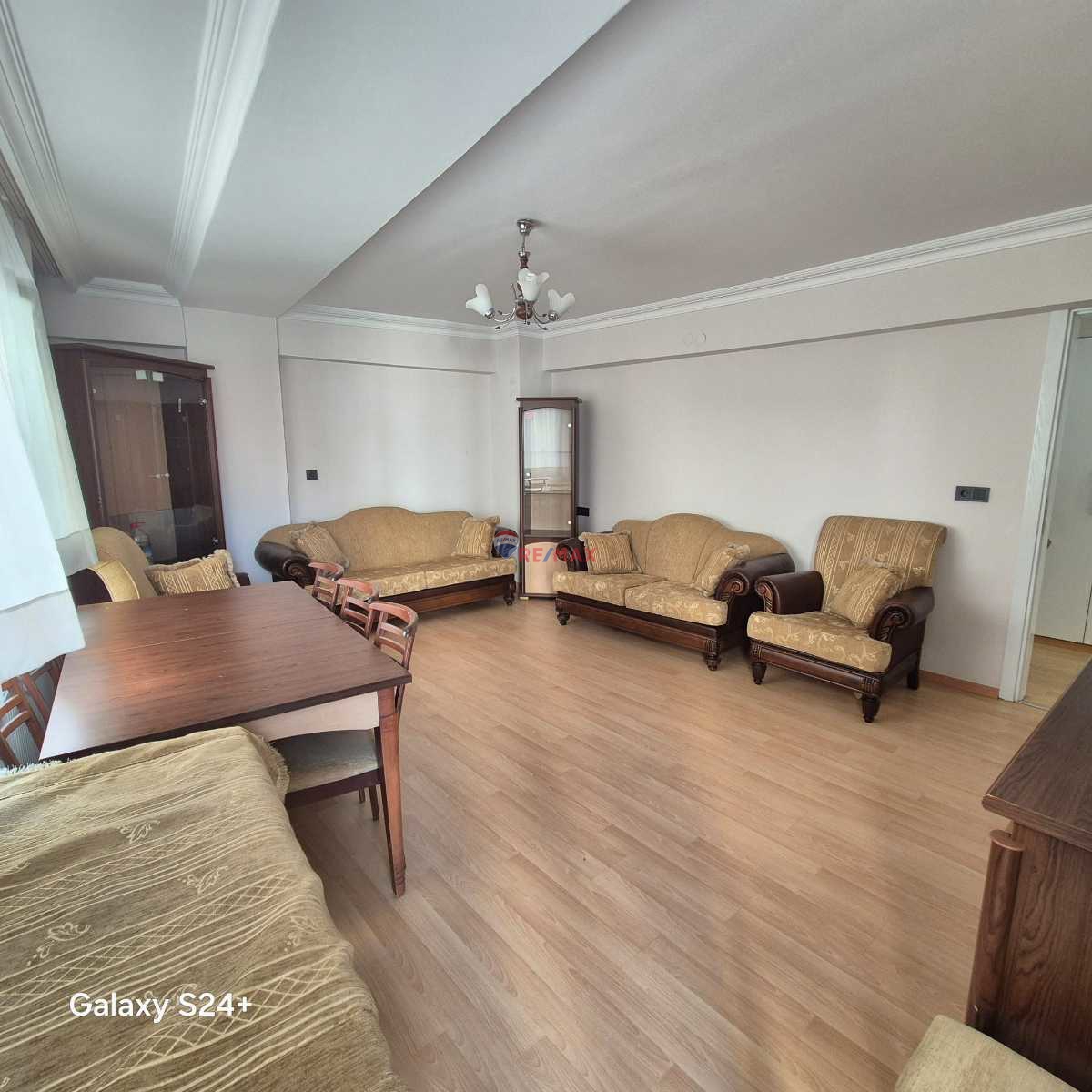 REMAX MODEL'DEN TOPRAKLIK MAHALLESİ'NDE 3+1 150M2 SATILIK DAİRE