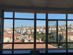 HOŞDERE/ MESNEVİ CADDESİ KÖŞE KONUMLU MANZARALI 3+1 KİRALIK