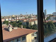 HOŞDERE/ MESNEVİ CADDESİ KÖŞE KONUMLU MANZARALI 3+1 KİRALIK