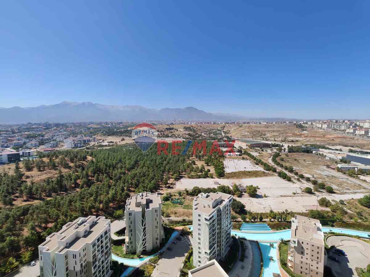 REMAX MODEL'DEN SINPAŞ F2 KULEDE 2,5+1 SATILIK DAIRE