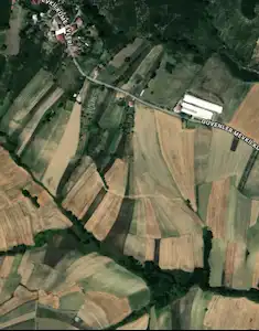KOCAELİ KANDIRA EĞERCİLİ KÖYÜNDE SATILIK 1.507 M2 TARLA