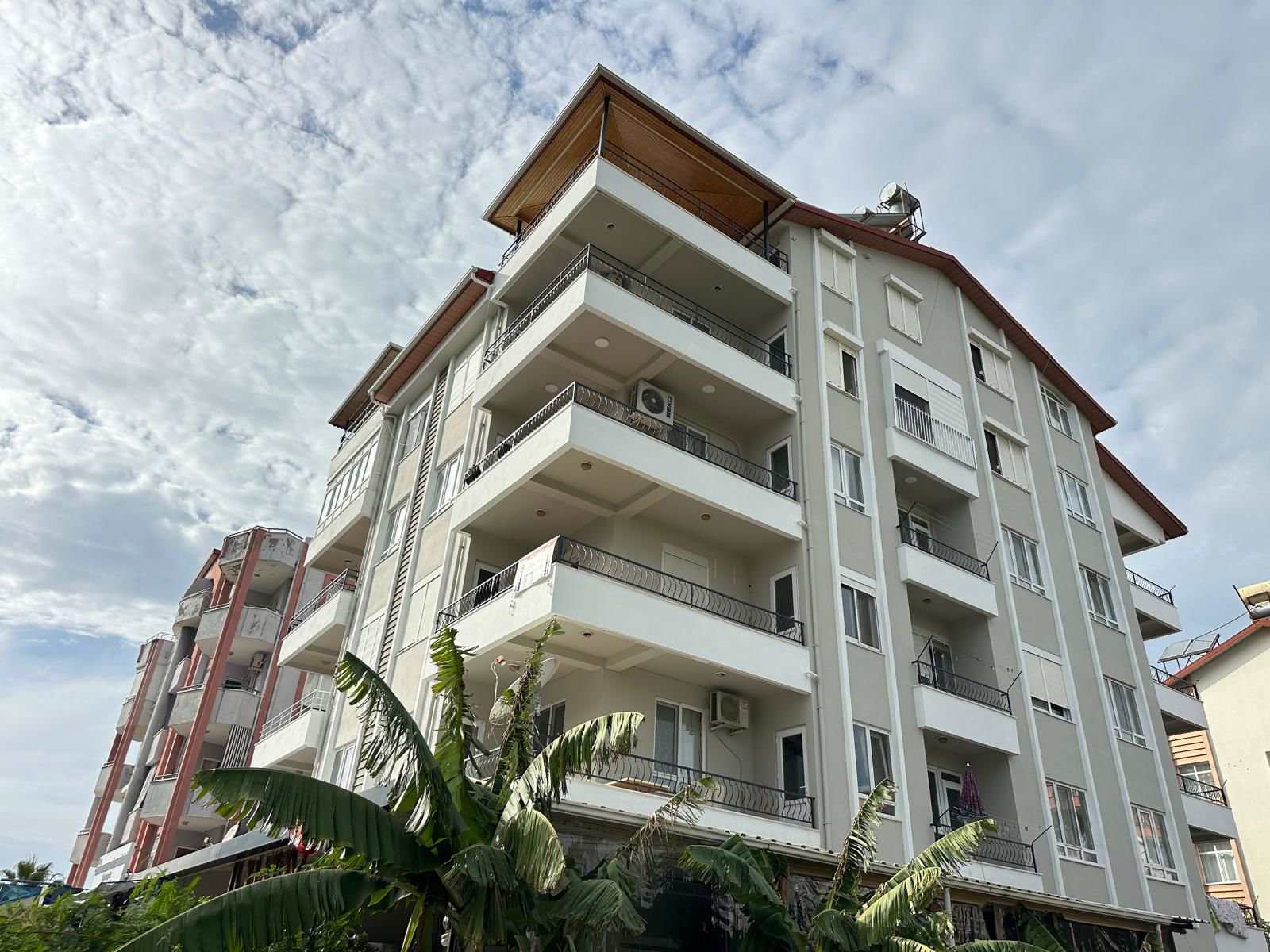 DENIZYOLU SU KEMERLERINDE AYRI MUTFAK 2+1 DAIRE