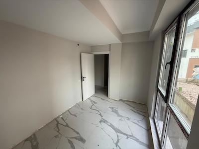 BAŞİSKELE DÖNGEL'DE SATILIK 3+1 ZEMİN DUBLEX