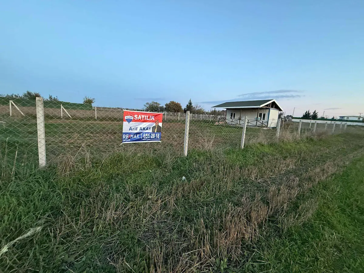 REMAX ARİF'DEN YENİÇİFTLİK ESKİBAĞLARDA ACİLL!! SATILIK 535 M2
