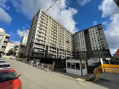 ÇEKMEKÖY TAŞDELEN PAYİDAR SİT DE SATILIK 3+1 DAİRE 