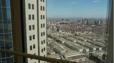 EN İYİ FİYATLI KOZA PLAZA YÜKSEK KATTA SATILIK YARIM KAT