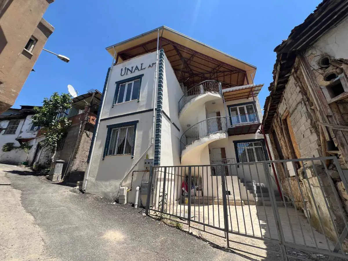 Property image 8