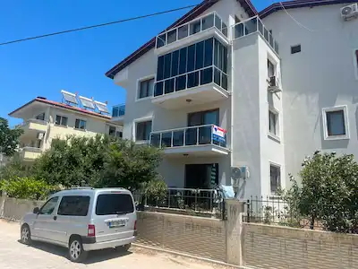 SIĞACIK TEOS SİTESİNDE 3+1 SATILIK DAİRE