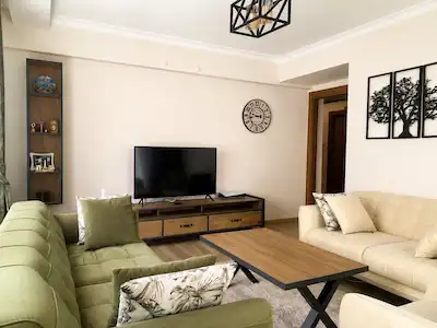 KARŞIYAKA DEDEBAŞI’NDA ÇİFT CEPHE SATILIK 2+1 DAİRE 
