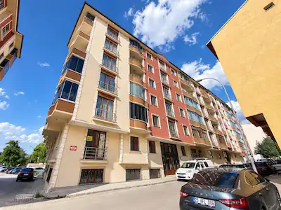 REMAX ARTIS'DEN SARAYBOSNA'DA 3+1 KIRALIK DAIRE