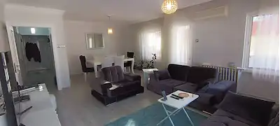 REMAX ESRA ÖZKAN'DAN YEŞİLYURT DEVLET HAST.(KATİP ÇELEBİ ÜNV.) ALT SOKAĞINDA 3+1