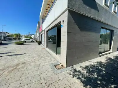 BODRUM CEVAT ŞAKİR MAH’DE SIFIR, GÜNEY CEPHELİ KİRALIK DÜKKAN/ MAĞAZA