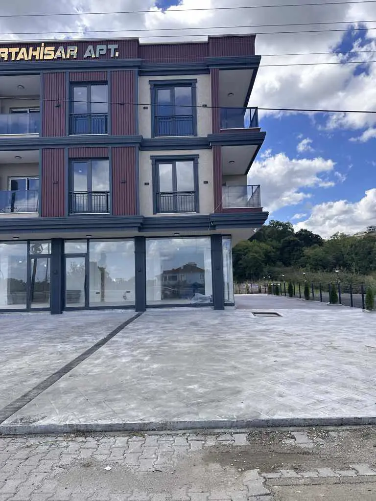 Property image 8