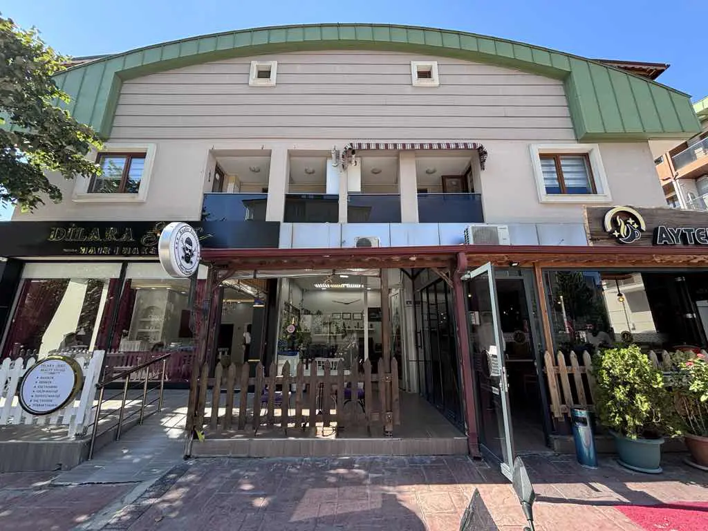 Property image 8