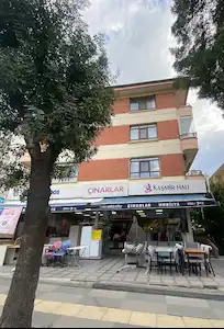 KURTULUŞ PARKI YAKINI ,KIBRIS CADDESI'NDE ,BAHÇE IÇINDE 2+1 