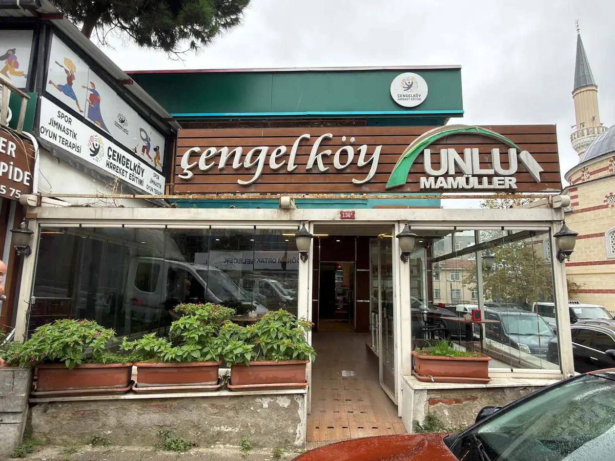 REMAX ASHILL ÜSKÜDAR ÇENGELKÖY DEVREN KIRALIK UNLU MAMÜL IŞLETMESI