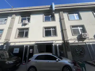 TÜRELİ İŞ MERKEZİ’NDE 3 KATLI, SOĞUK HAVA DEPOLU KİRALIK İŞ YERİ