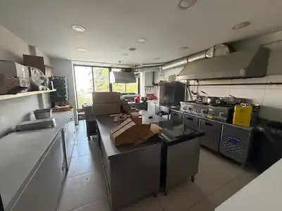 BILKENT 3 UFUK ÇARŞISINDA DEVREN KIRALIK DEL CAPO FAST FOOD İŞLETMESI