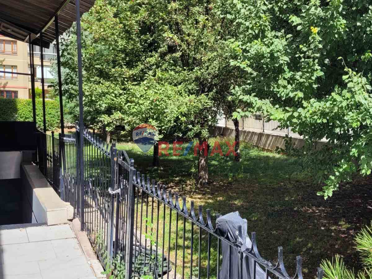 ÇUKURAMBAR 1425 CADDE ÜZERINDE 406 METREKARE SATILIK DÜKKAN