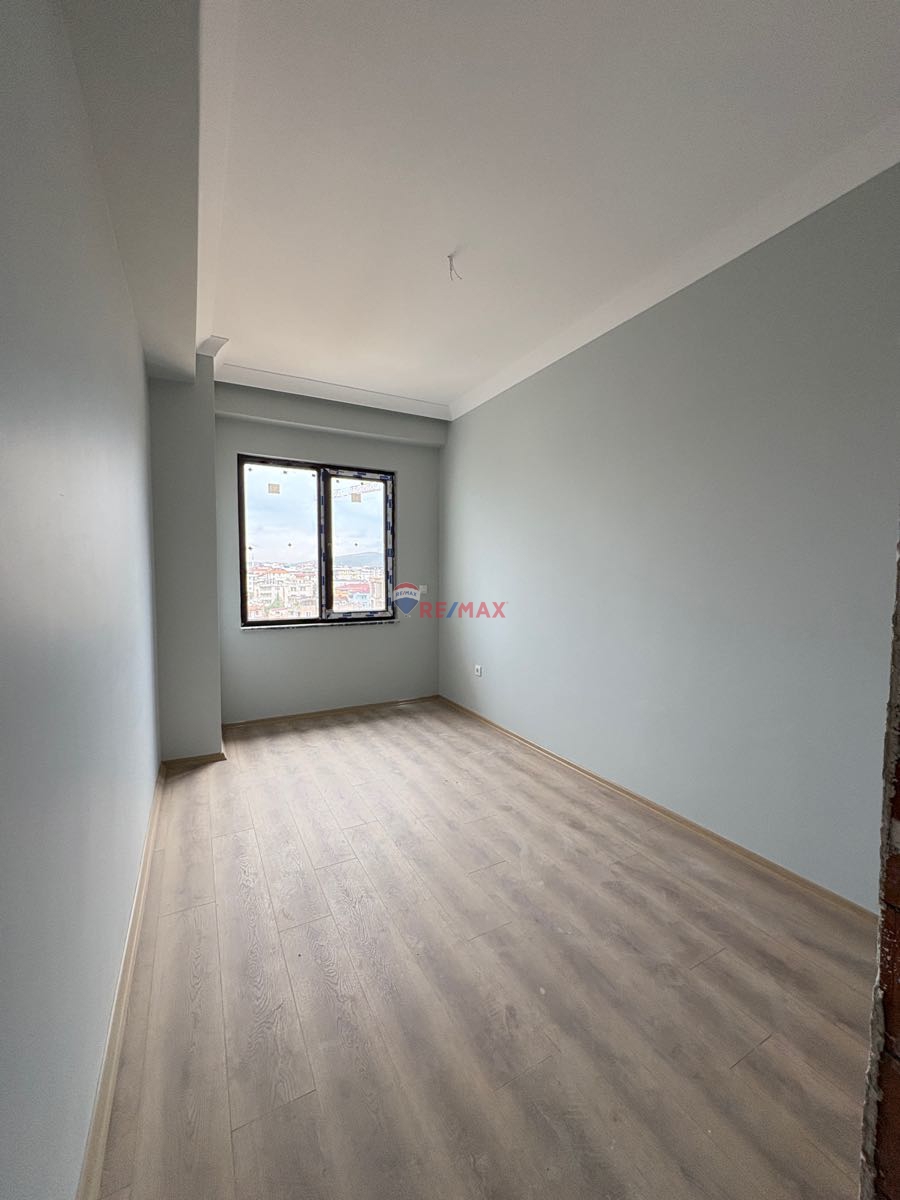 TUZLADA KUSMİ DENİZ MANZARALI SIFIR SİTE İÇİ  SATILIK 3 + 1 DAİRE