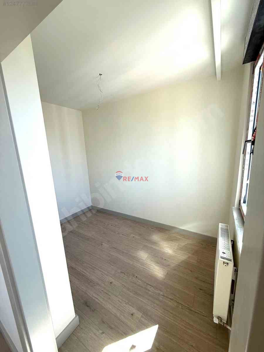 KADIKÖY SAHRAYICEDİT’TE YENİ BİNADA, ÇİFT GİRİŞLİ 5+2 DUBLEKS DAİRE