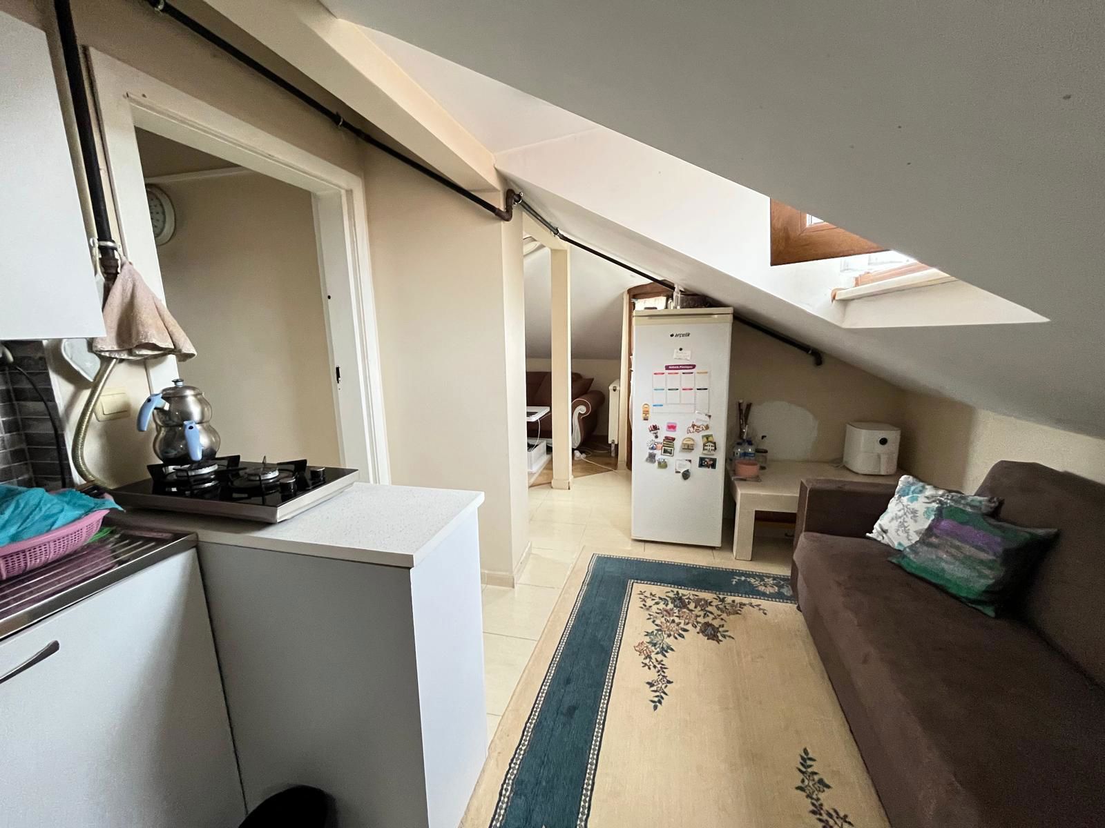 İÇERENKÖY MAHALLESİNDE YENİ BİNADA 4+2 YATIRIMLIK FIRSAT DUBLEKS