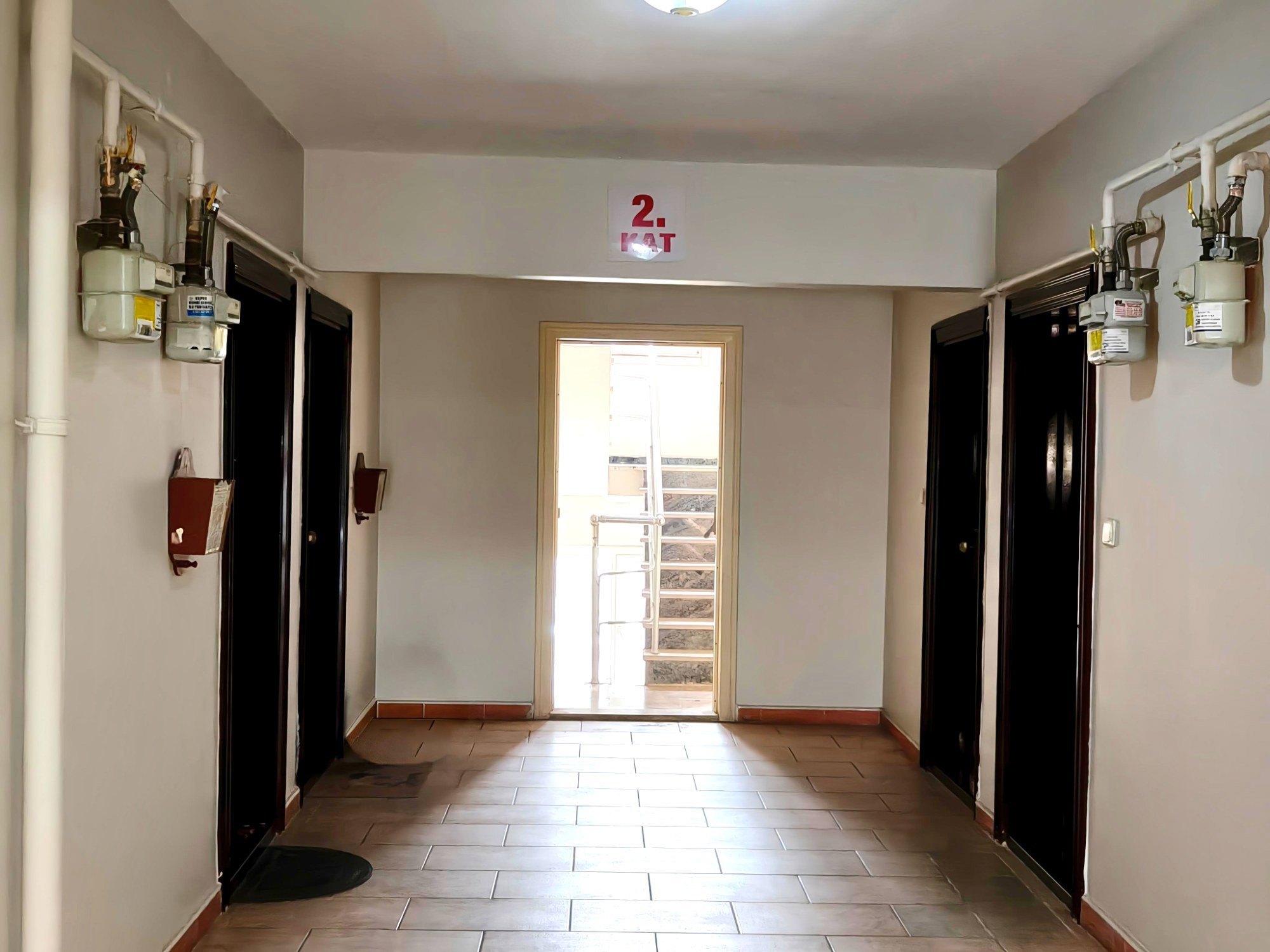 ADNAN KAHVECI MAHALLESINDE 2+1 KIRALIK DAIRE