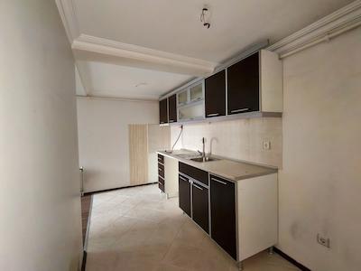 ADNAN KAHVECI MAHALLESINDE 2+1 KIRALIK DAIRE