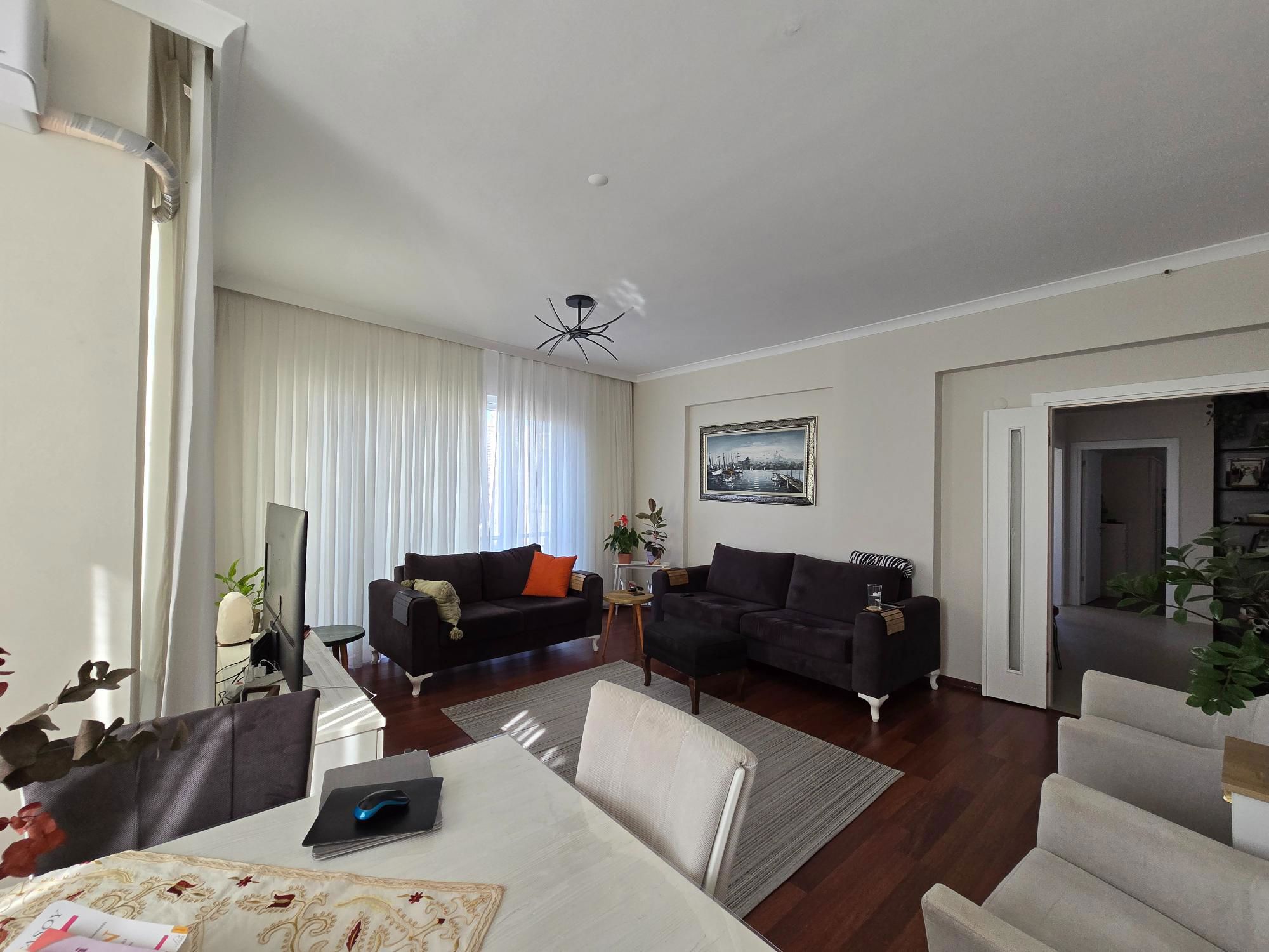 REMAX'DAN ATAŞEHIR SIMA RESIDENCE HAVUZLU EBEVEYN B. K.OTOPARKLI