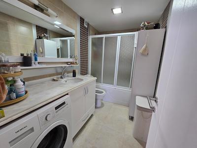 REMAX'DAN ATAŞEHIR SIMA RESIDENCE HAVUZLU EBEVEYN B. K.OTOPARKLI
